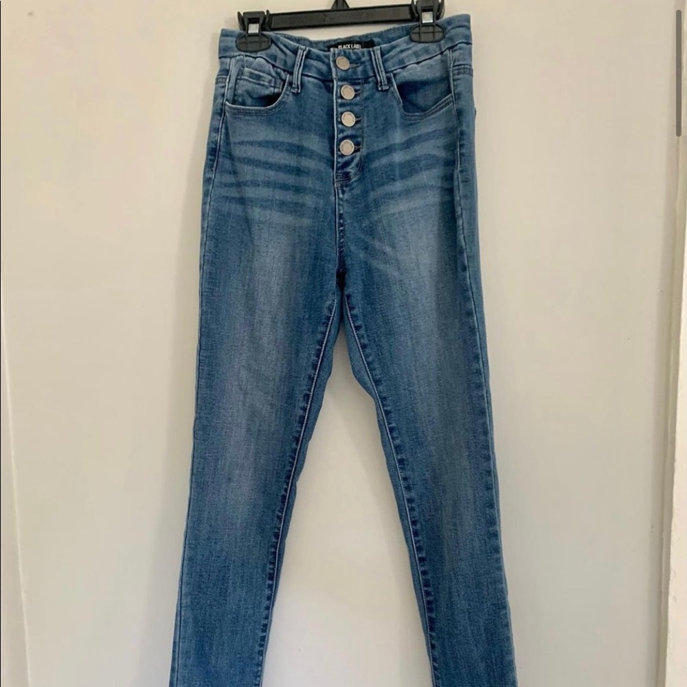 High waisted, button fly skinny jeans